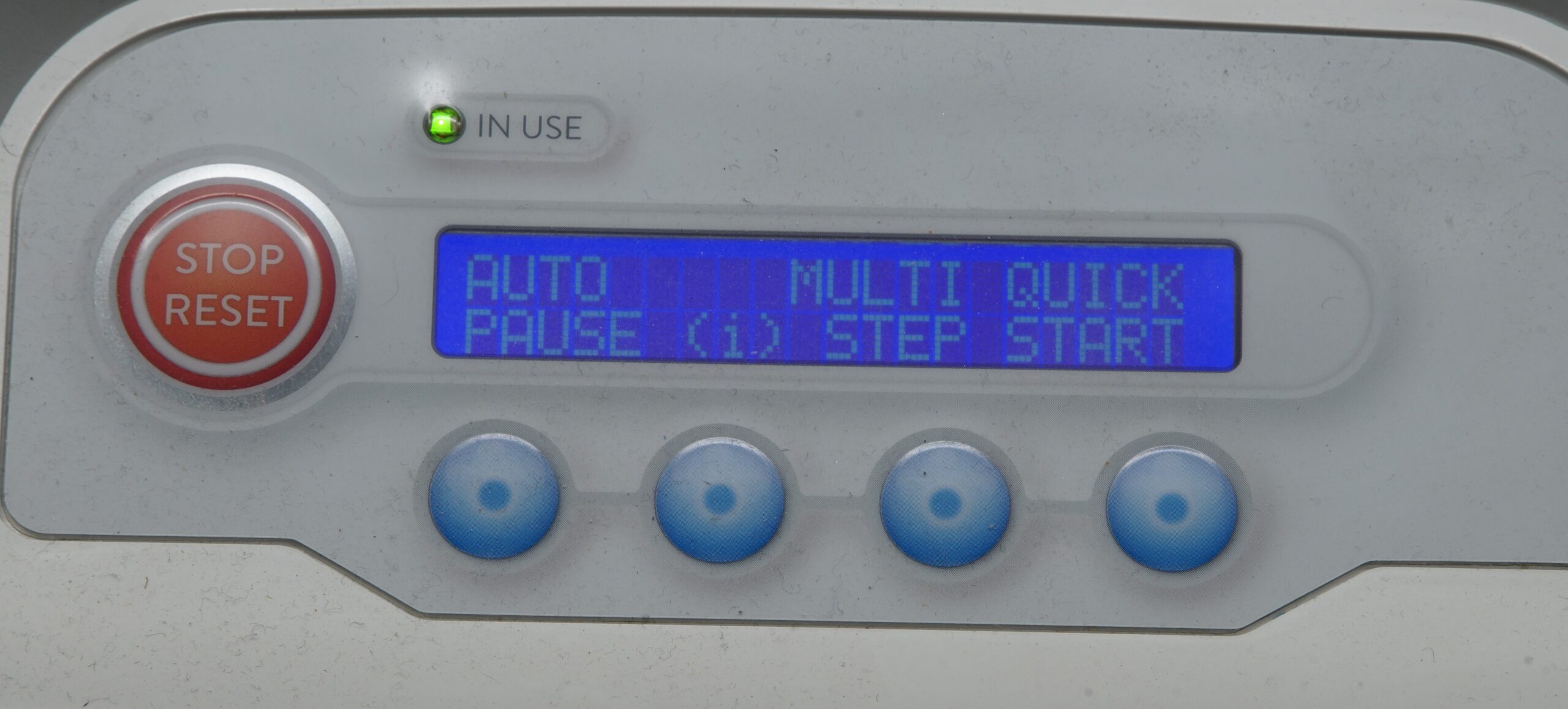 DSS04411