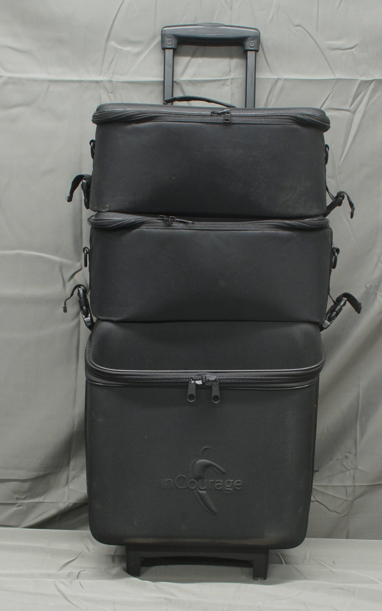 DSS04415