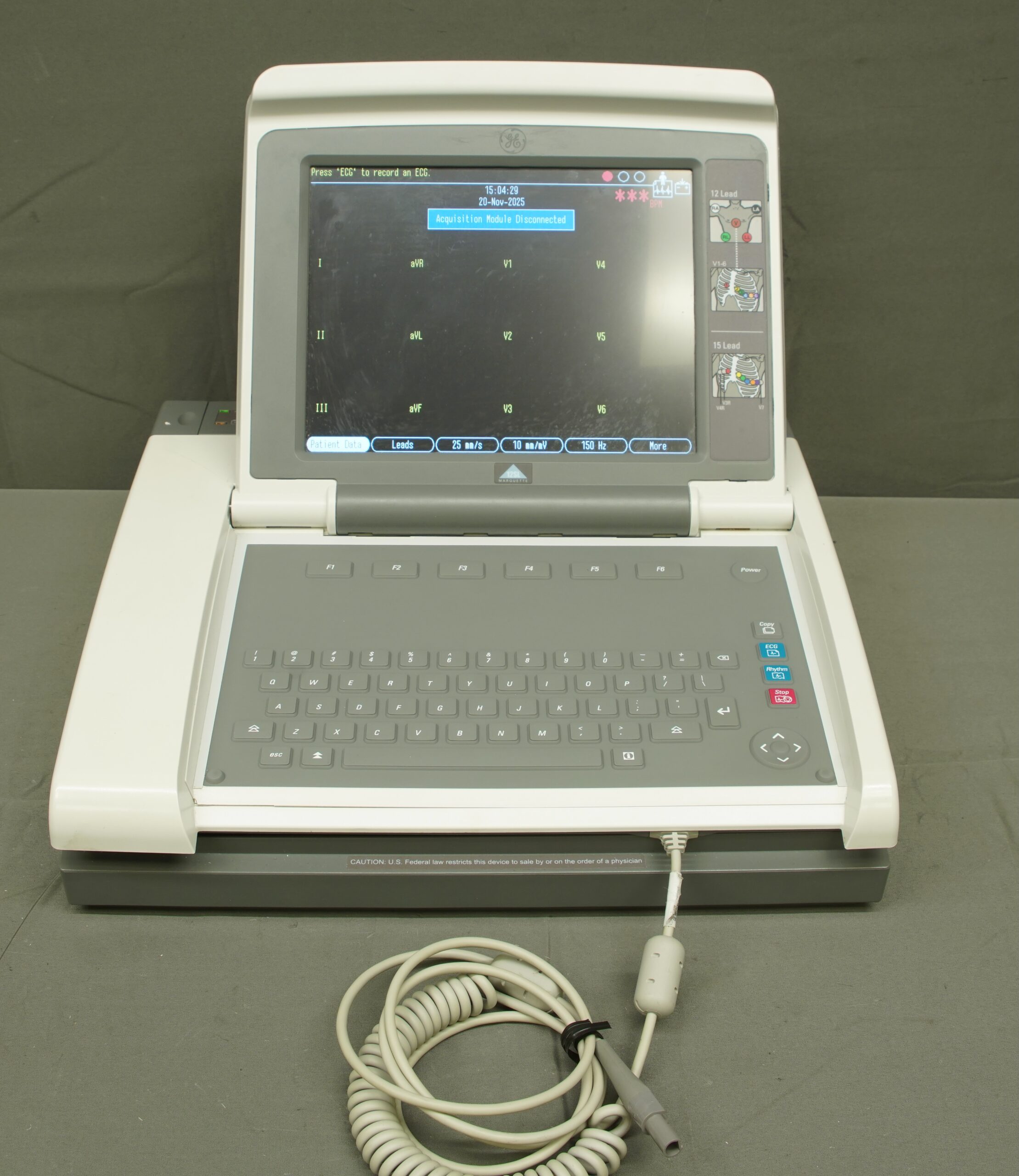 DSS05915